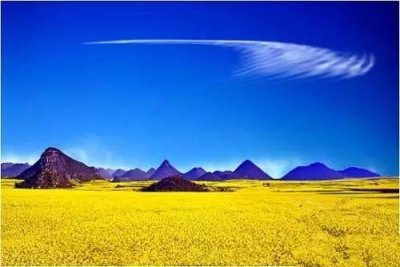 ​昆明至罗平旅游列车开行 一路向东串起最美风景